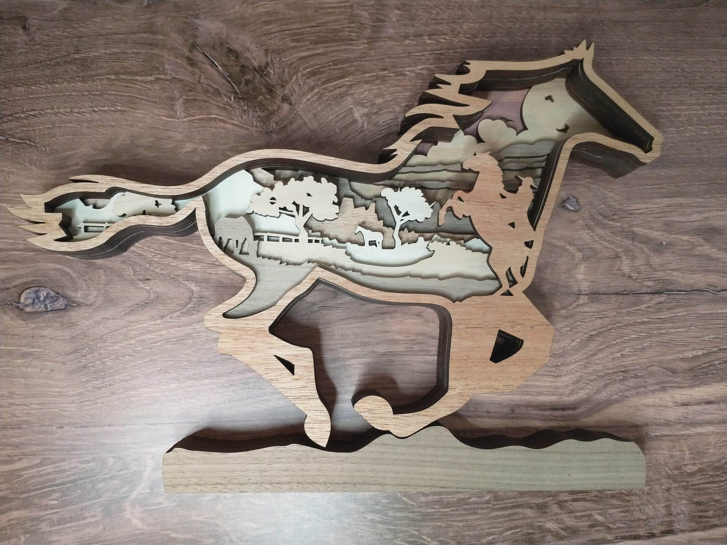 Multi Layered Horse