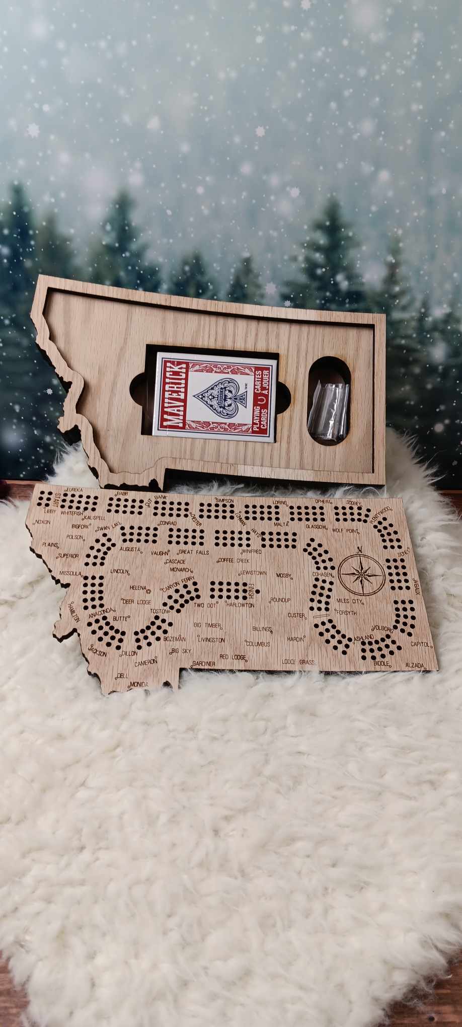 Montana-Shaped Cribbage Board Set