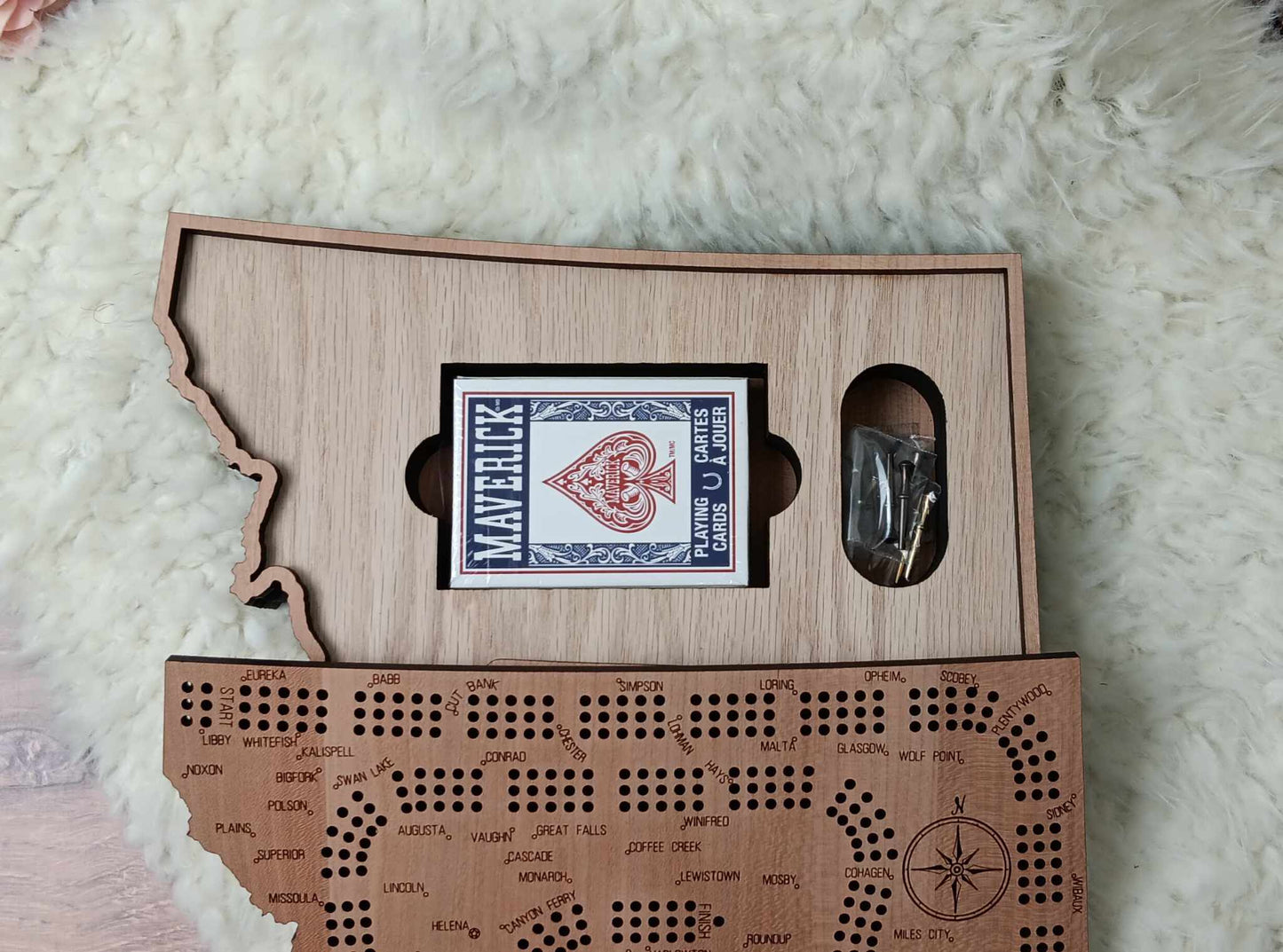 Montana-Shaped Cribbage Board Set