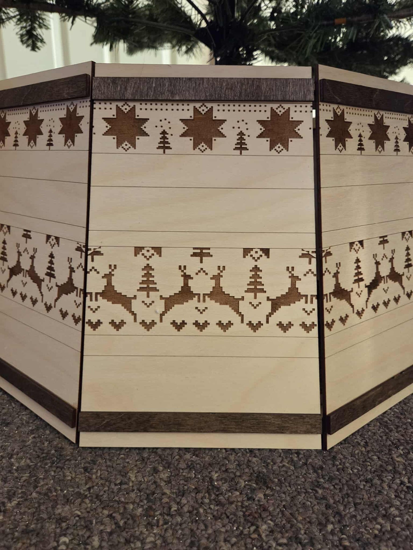Wooden Christmas Tree Collar